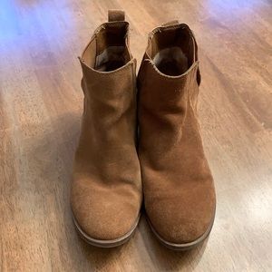 Steve Madden suede Chelsea boot GUC 8.5